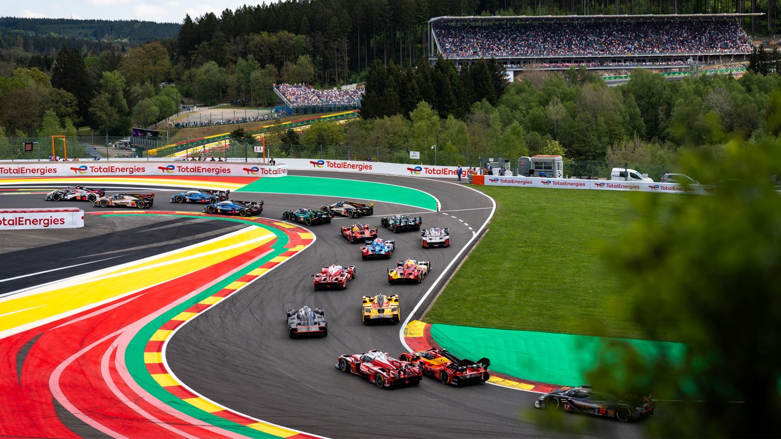 Motorsport photography by Dennis Benschop